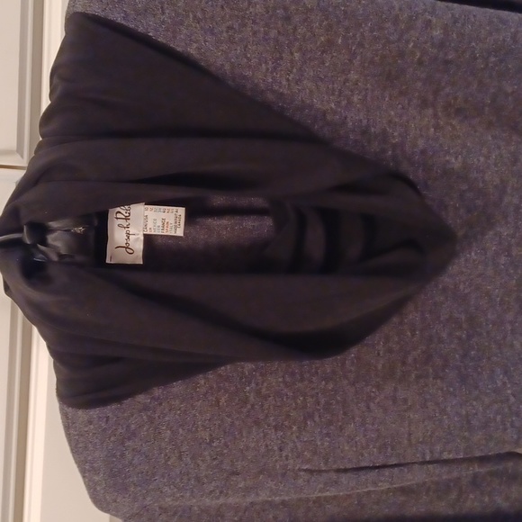 Joseph Ribkoff Grey & Black Sweater Tunic. Size 10. NWOT - Picture 8 of 9